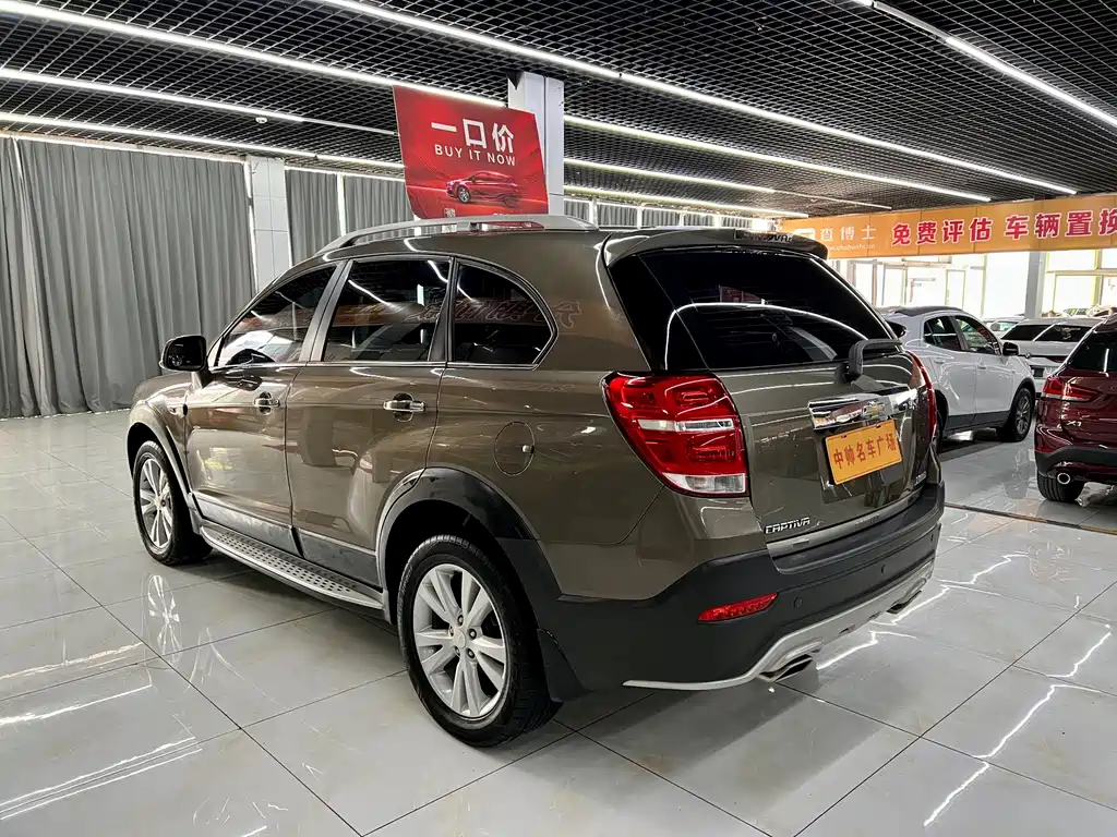 Chevrolet Captiva — миниатюра 4