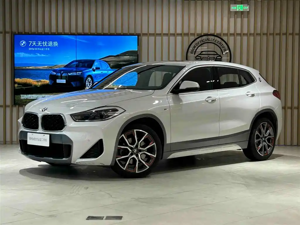 BMW X2