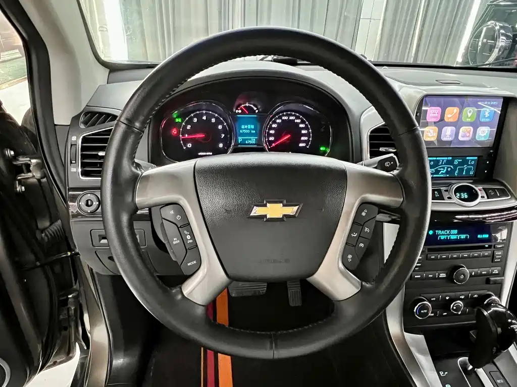 Chevrolet Captiva — миниатюра 11