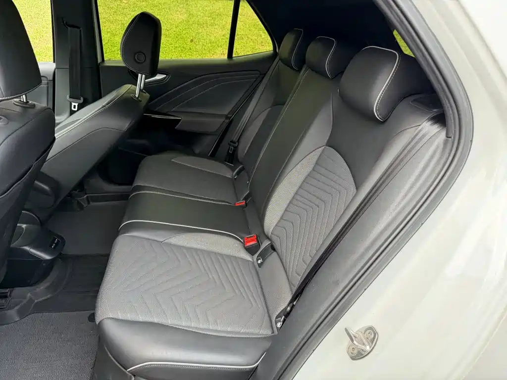 Volkswagen ID.3 — миниатюра 12