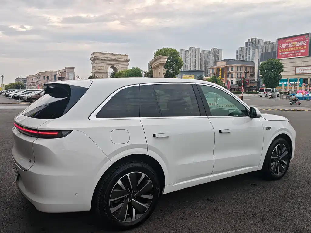 Li Auto Li L6 — миниатюра 9