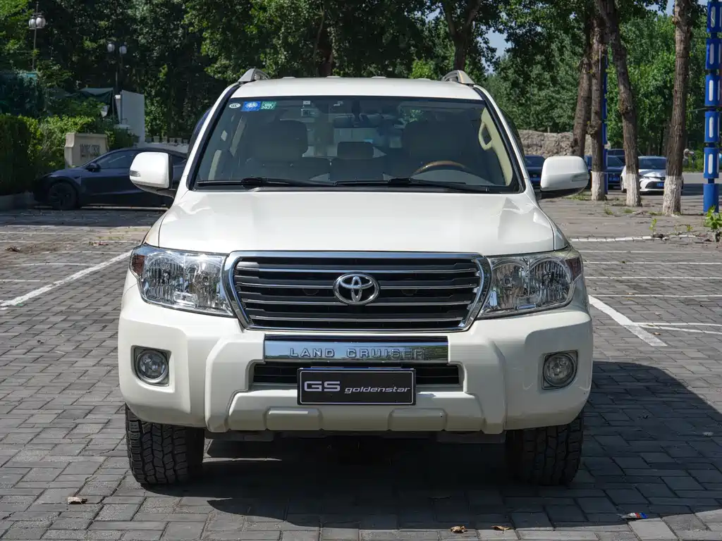 Toyota Land Cruiser — миниатюра 2