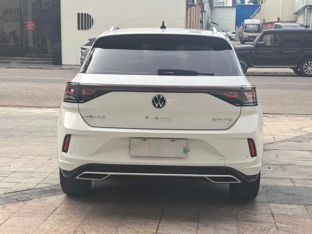 Volkswagen T-Roc — миниатюра 4