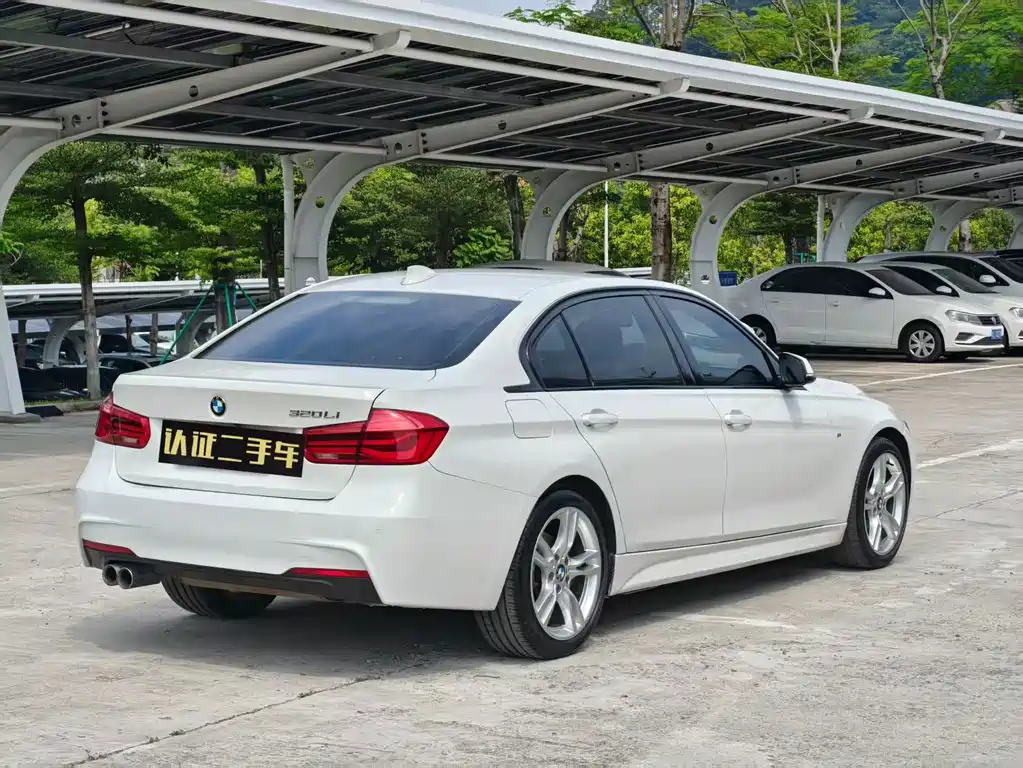 BMW 3 Series — миниатюра 15