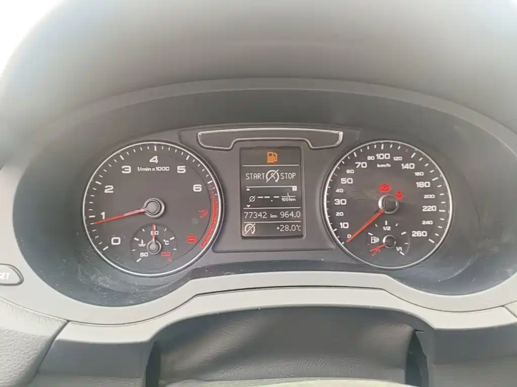 Audi Q3 — миниатюра 12