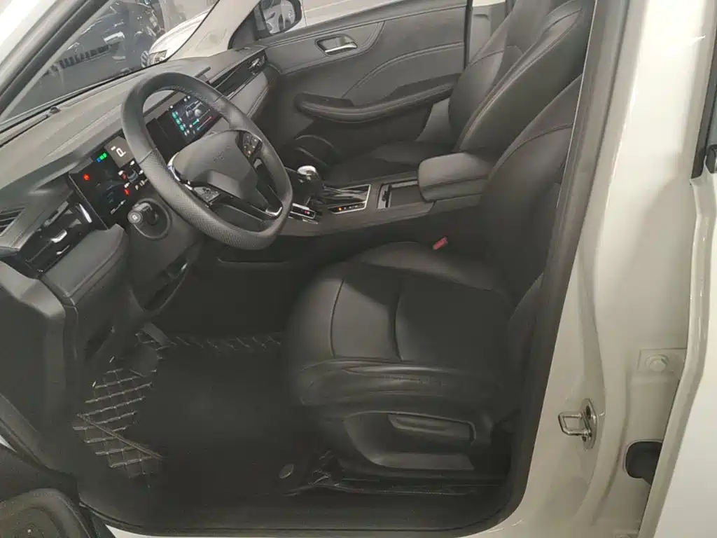 Roewe i5 — миниатюра 15