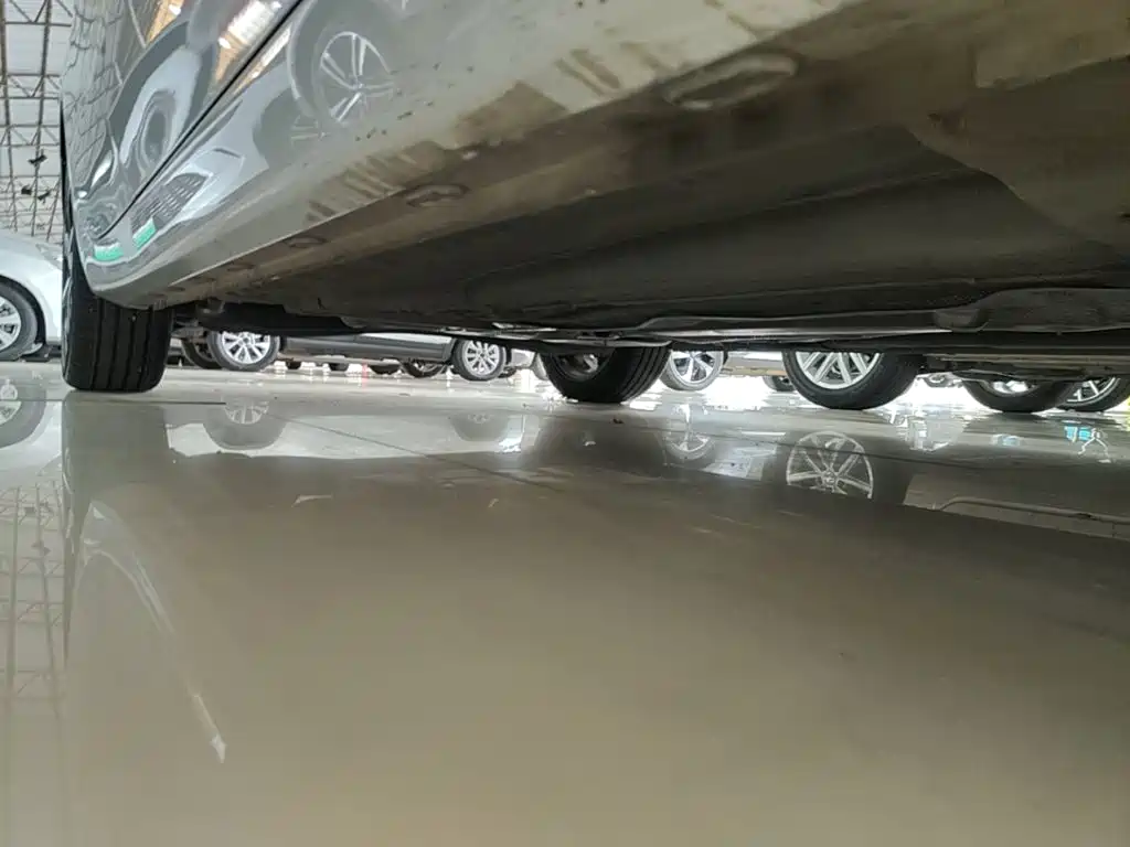 Roewe i5 — миниатюра 21