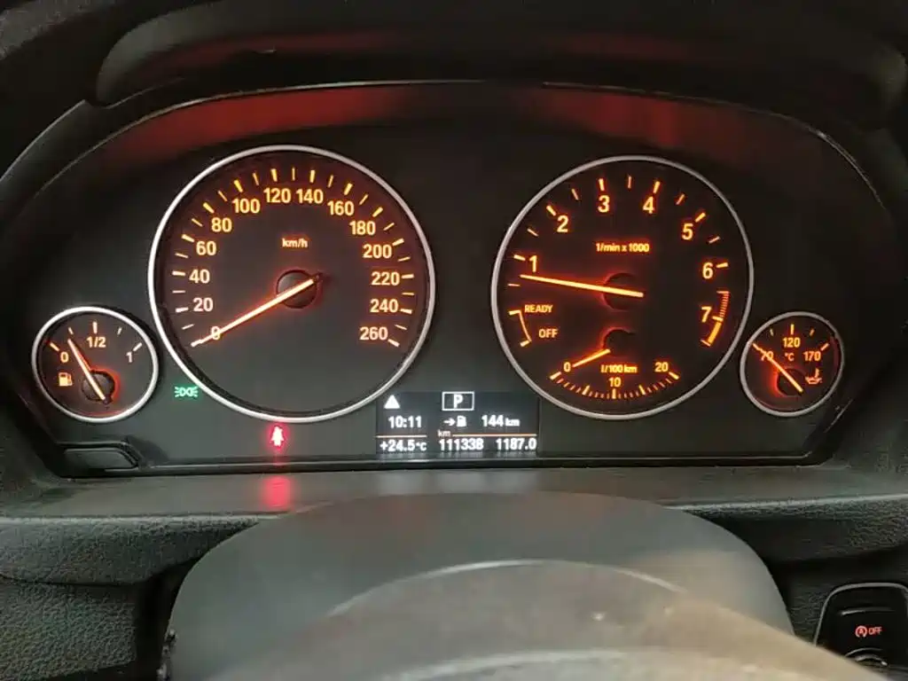 BMW 3 Series — миниатюра 12