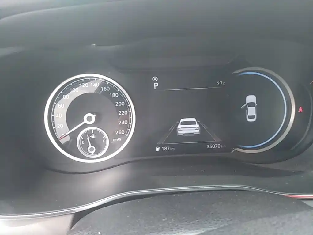 Genesis G70 — миниатюра 12