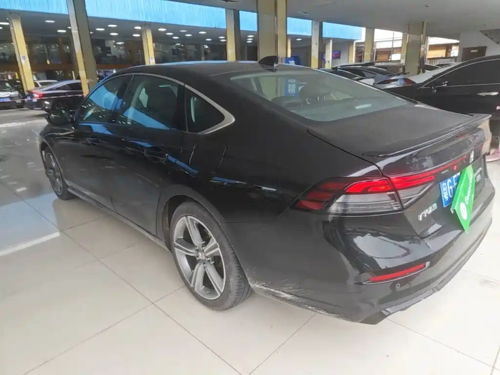 Honda Accord — миниатюра 5
