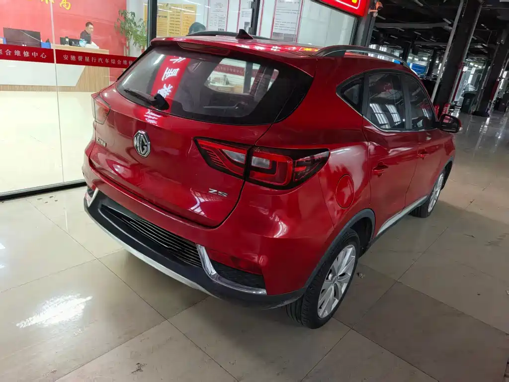 MG ZS — миниатюра 3
