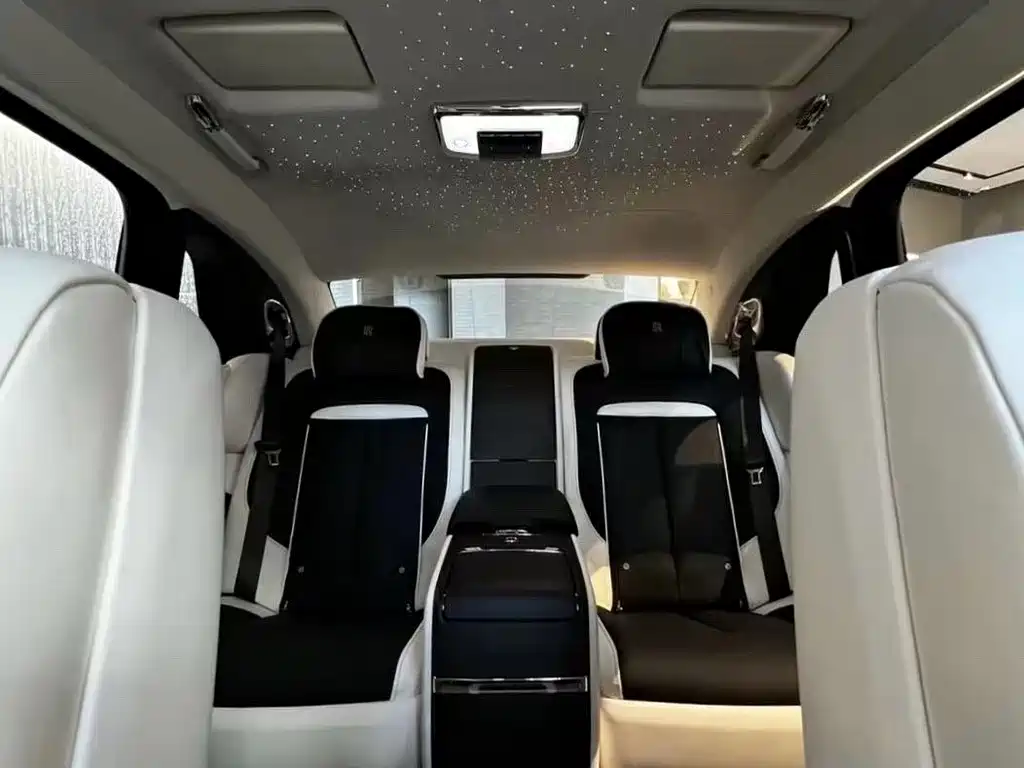Rolls-Royce Ghost — миниатюра 11