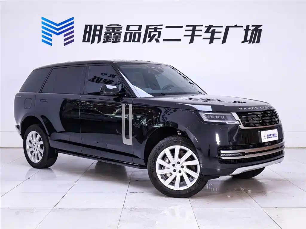 Land Rover Range Rover 2025 3.0 L6 400PS Long Wheelbase
