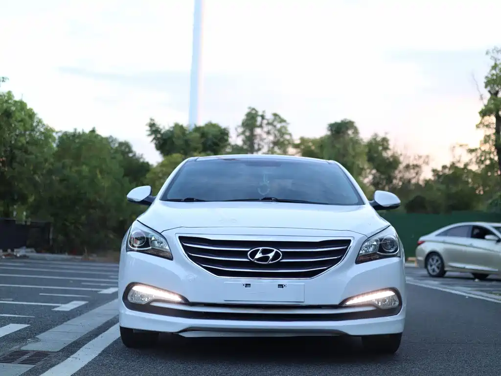 Hyundai Mistra — миниатюра 2