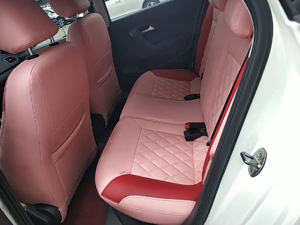 Volkswagen Polo — миниатюра 17