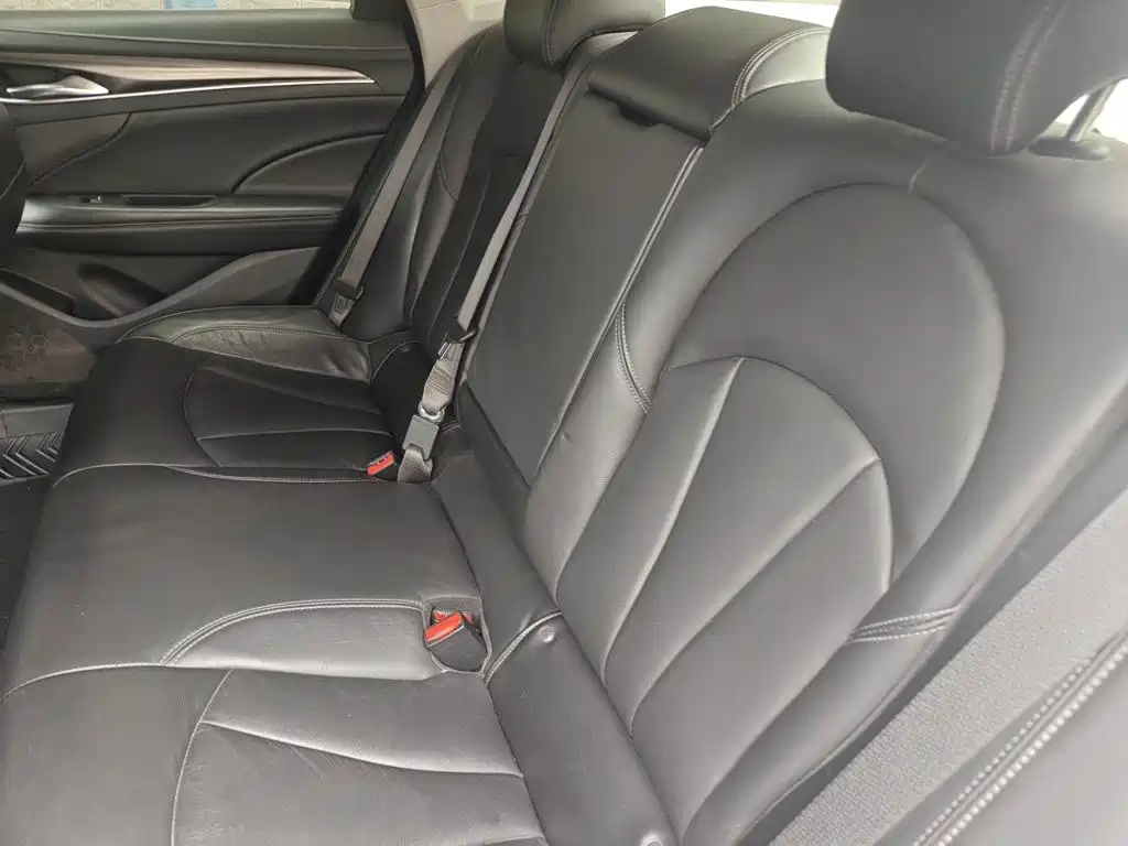 Buick LaCrosse — миниатюра 15