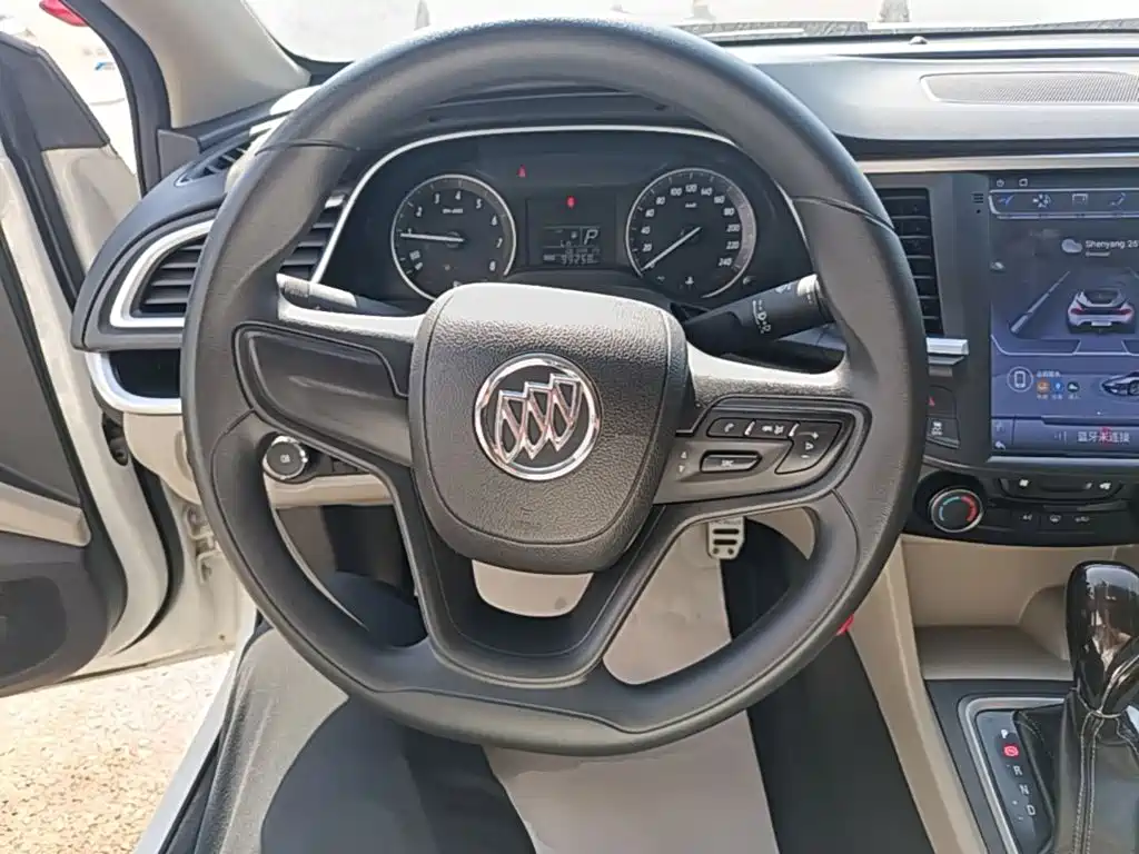 Buick Excelle — миниатюра 11