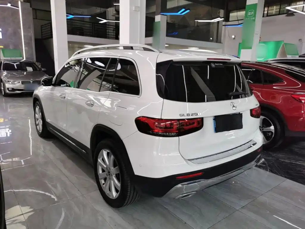 Mercedes-Benz GLB — миниатюра 5