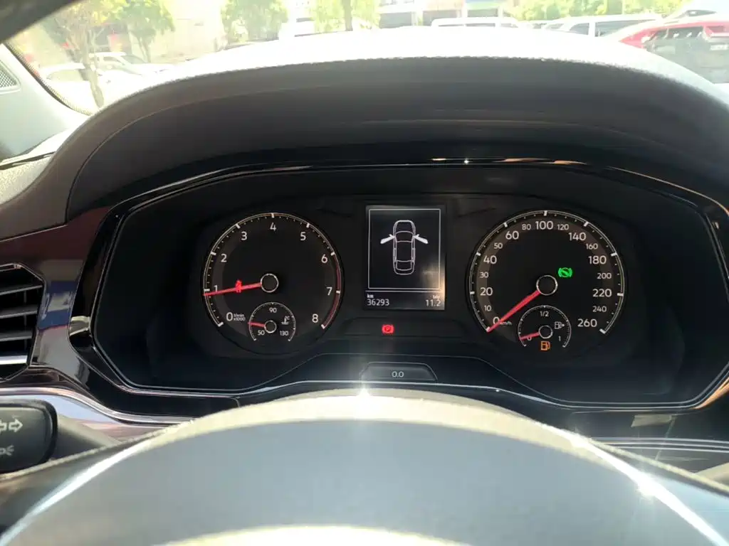 Volkswagen Bora — миниатюра 8