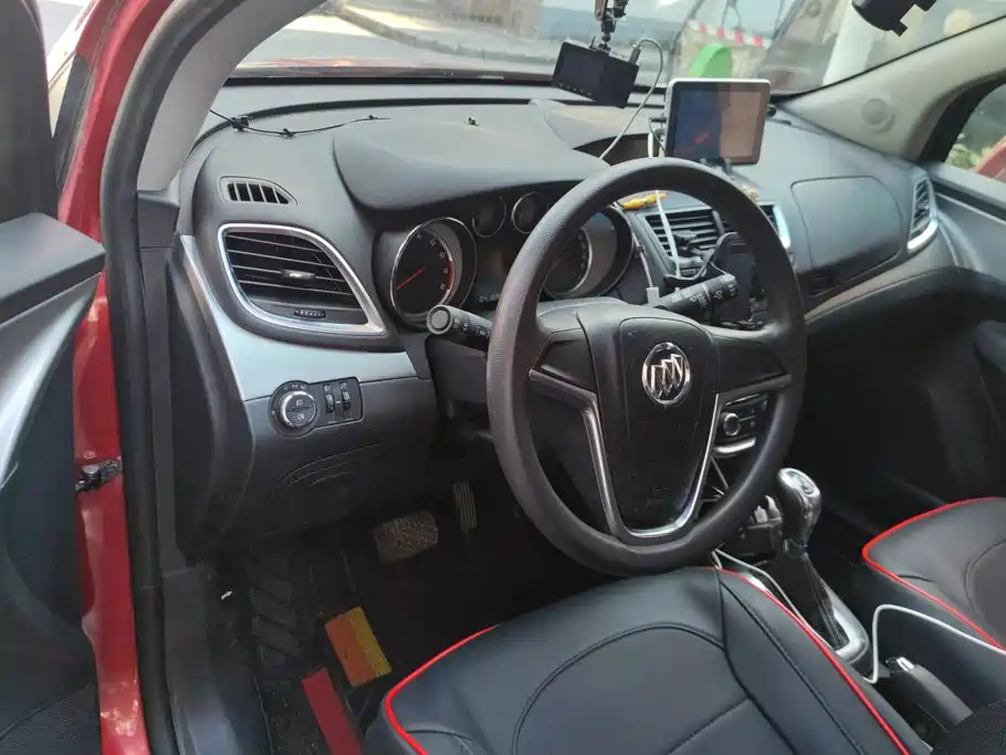 Buick Encore — миниатюра 12