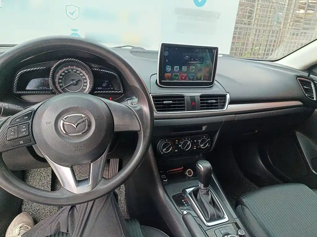 Mazda 3 Axela — миниатюра 10
