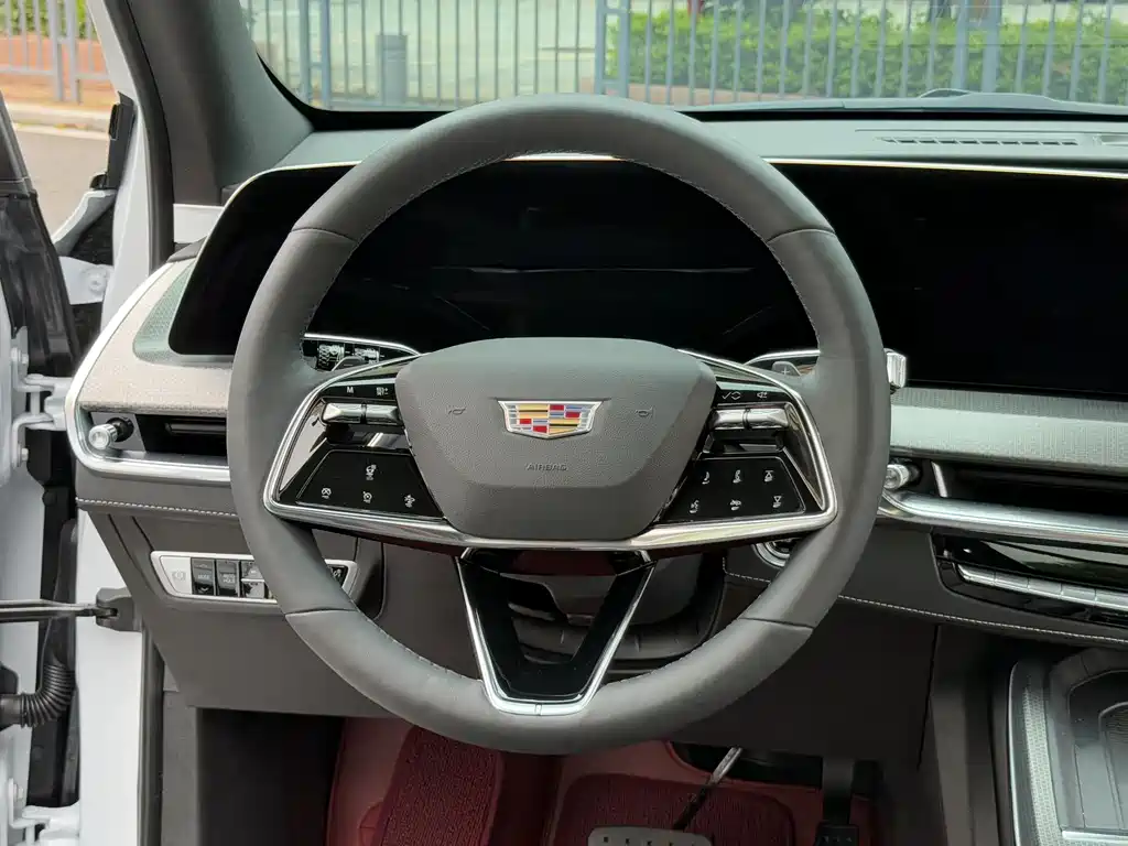 Cadillac XT5 — миниатюра 31