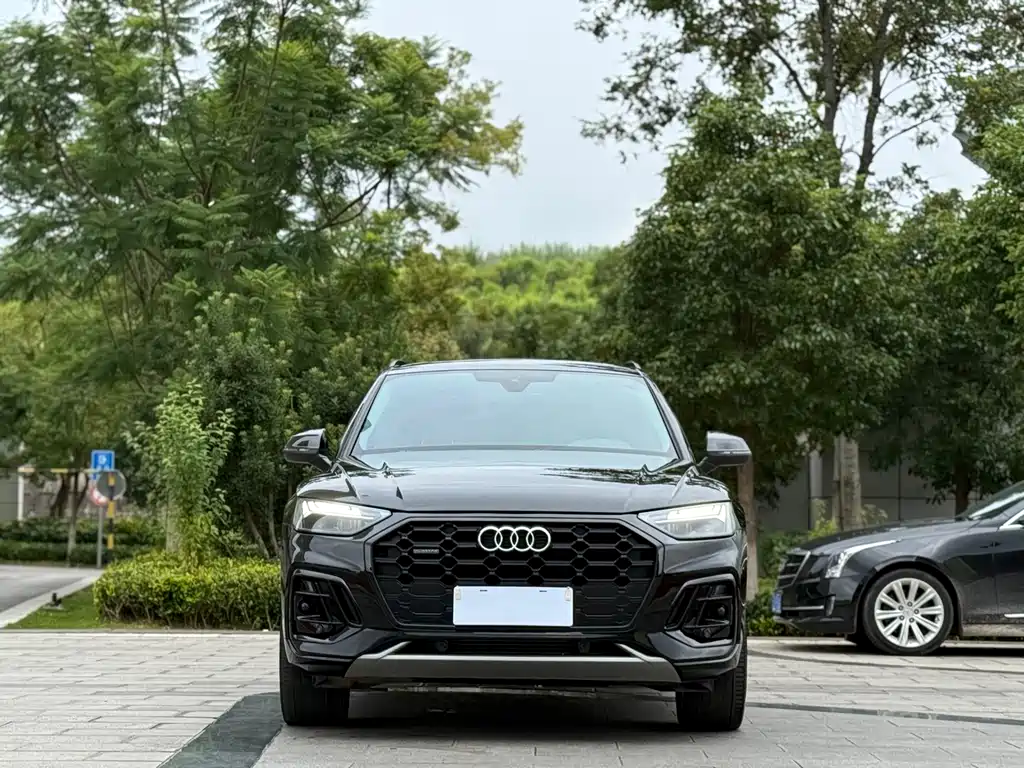 AUDI  Q5L
