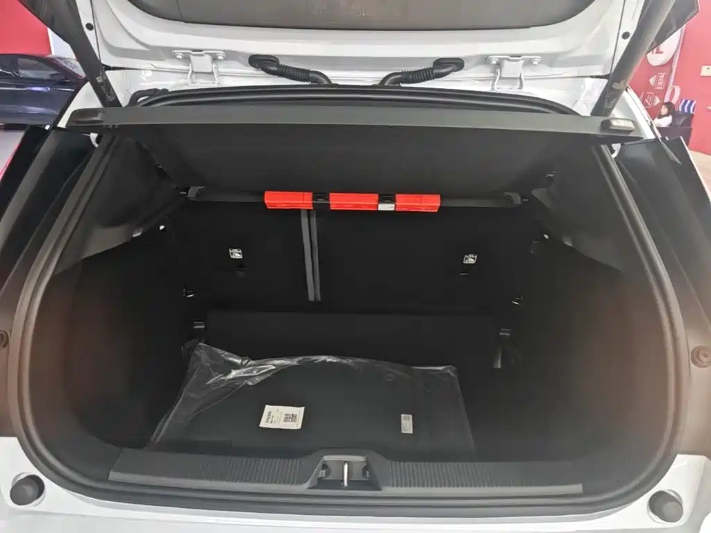 Volvo EX30 — миниатюра 19