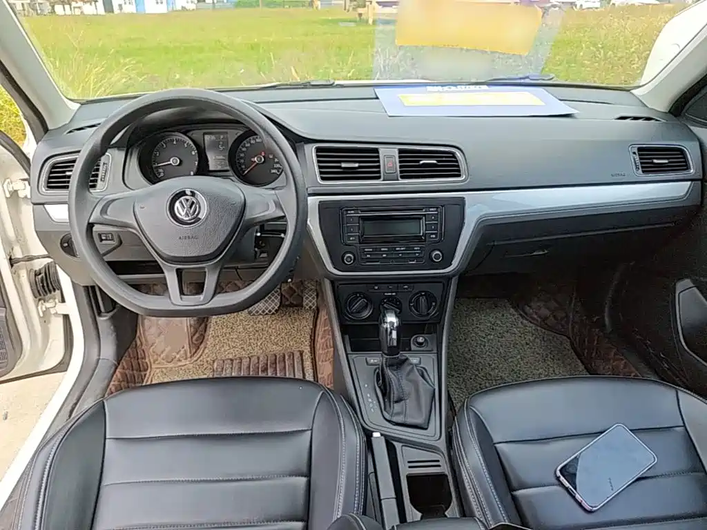 Volkswagen Lavida — миниатюра 10