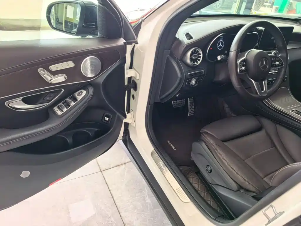 Mercedes-Benz GLC — миниатюра 16
