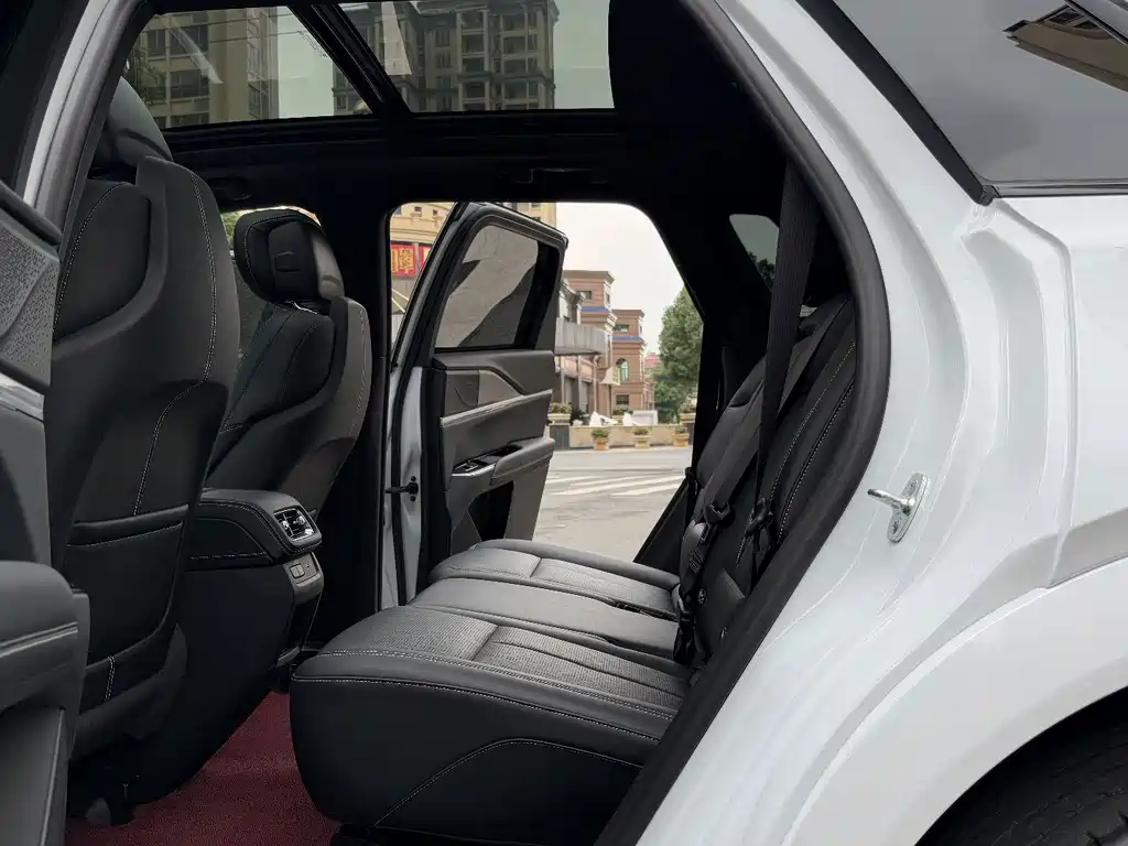 Cadillac XT5 — миниатюра 26