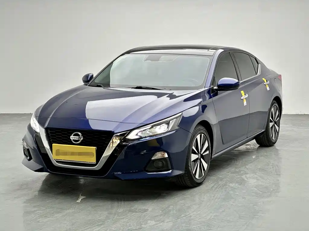 Nissan Teana 2022