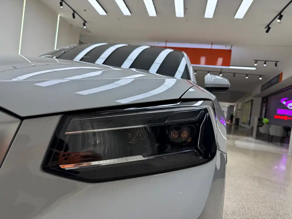 Audi Q2L — миниатюра 32