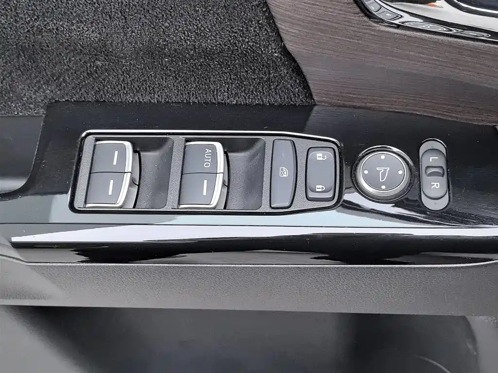 Honda Odyssey 2024 2.0L e:HEV Enjoy