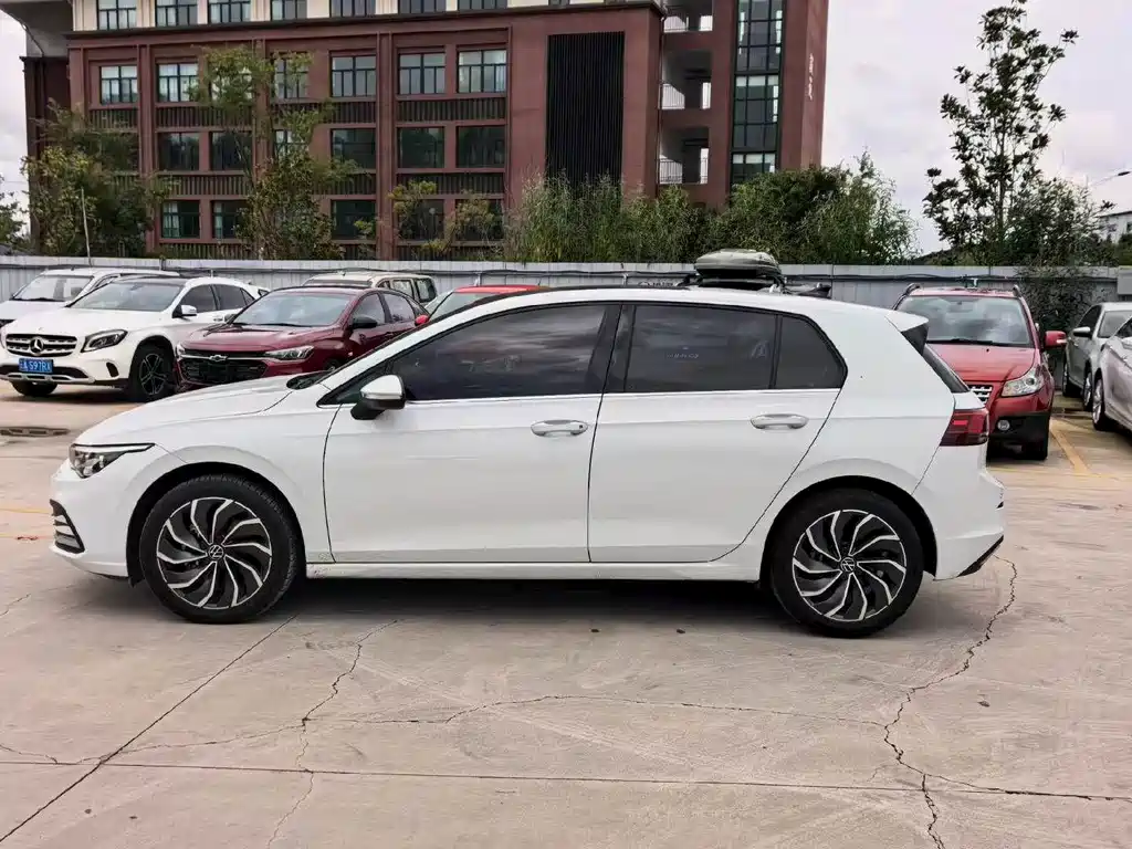 Volkswagen Golf — миниатюра 9