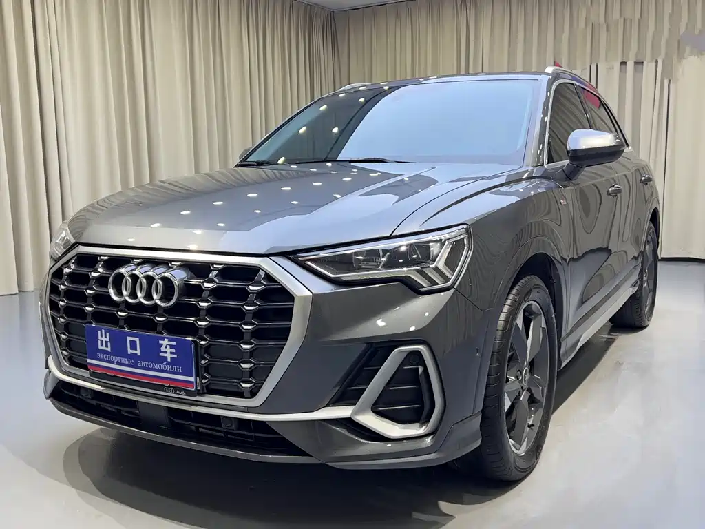 Купить Audi Q3