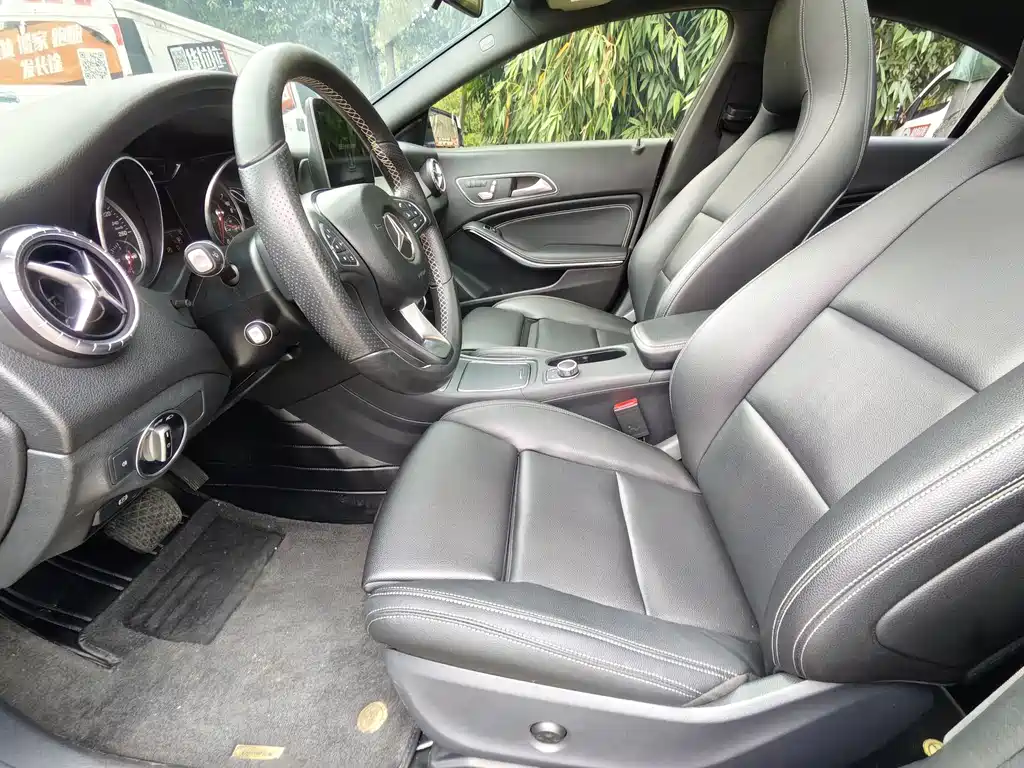 Mercedes-Benz CLA (Import) — миниатюра 4
