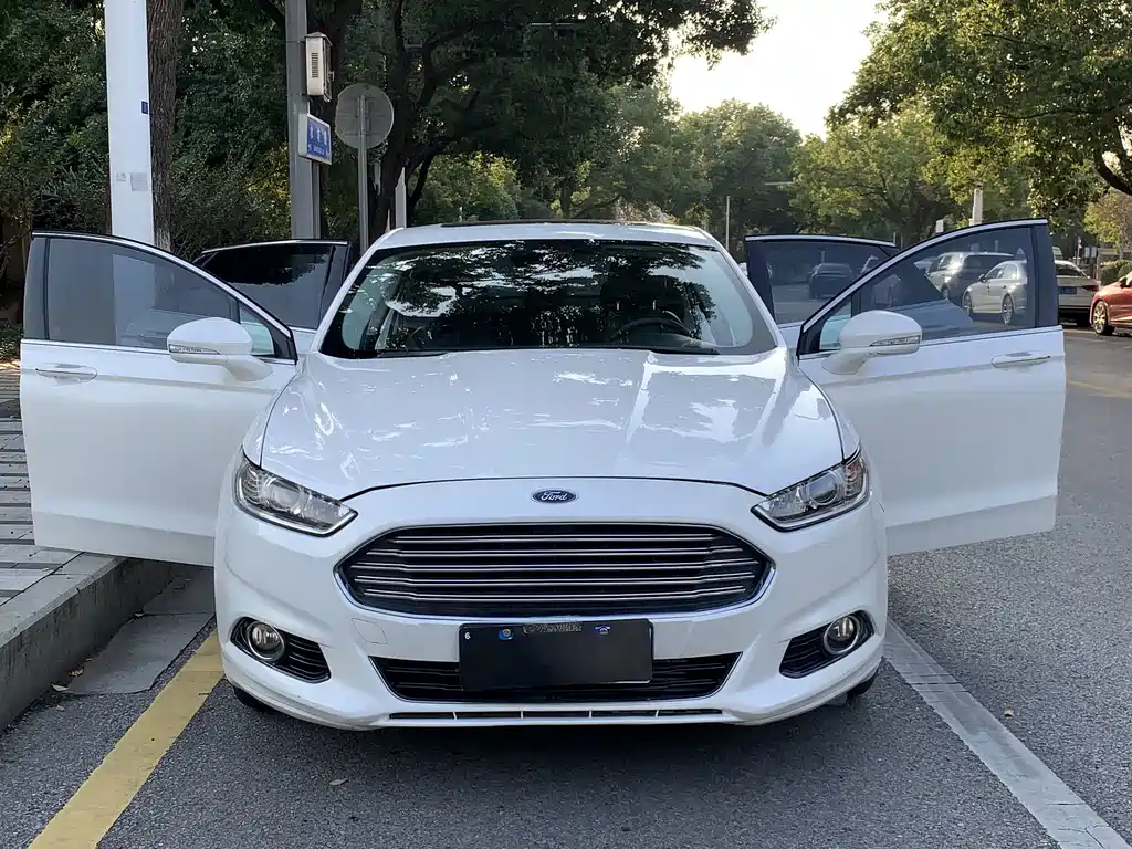 Ford Mondeo — миниатюра 4
