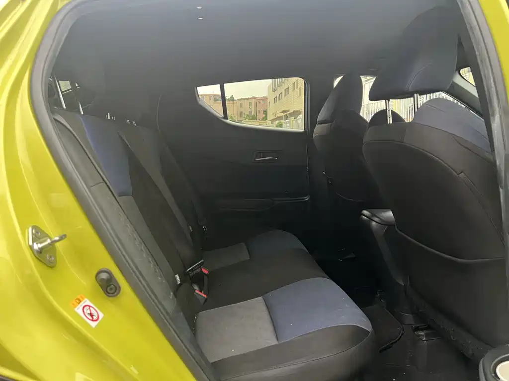 Toyota C-HR — миниатюра 10