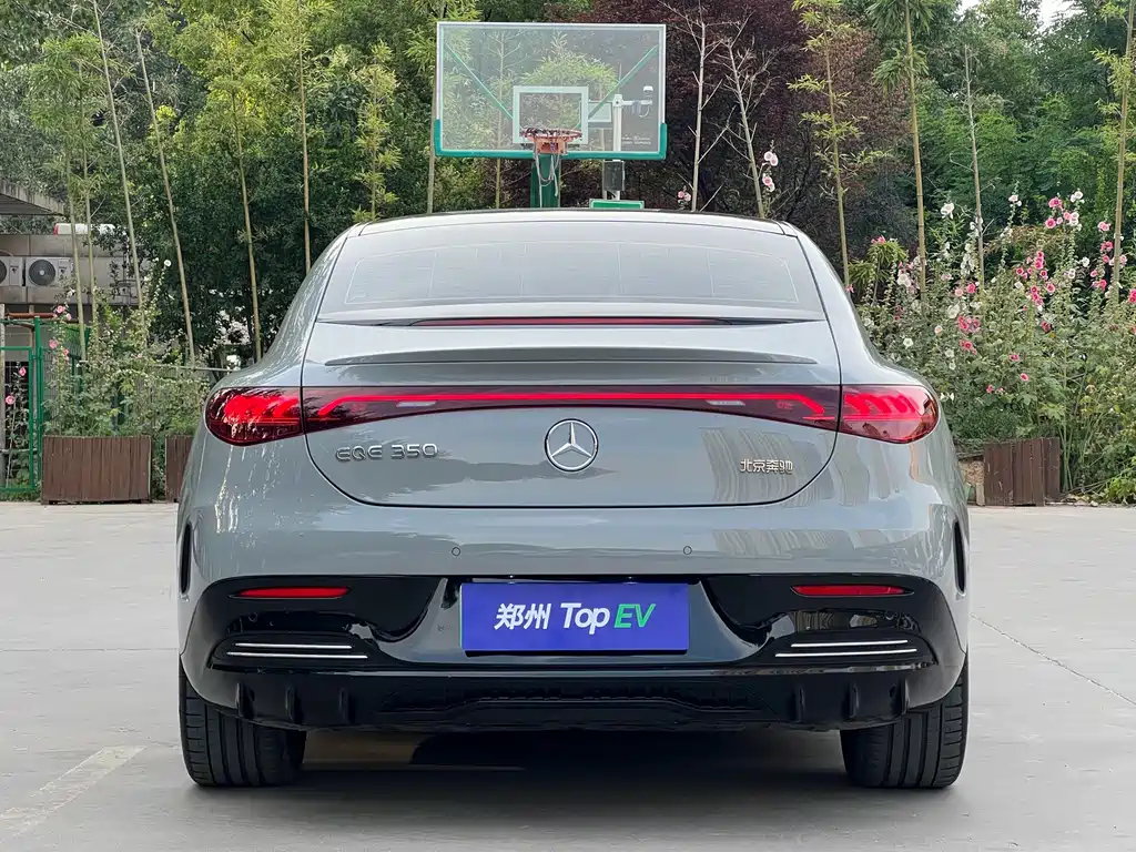 Mercedes-Benz EQE — миниатюра 8