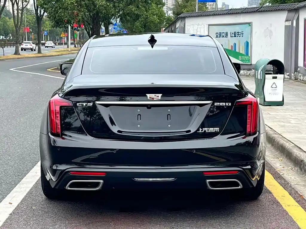 Cadillac CT5 — миниатюра 9