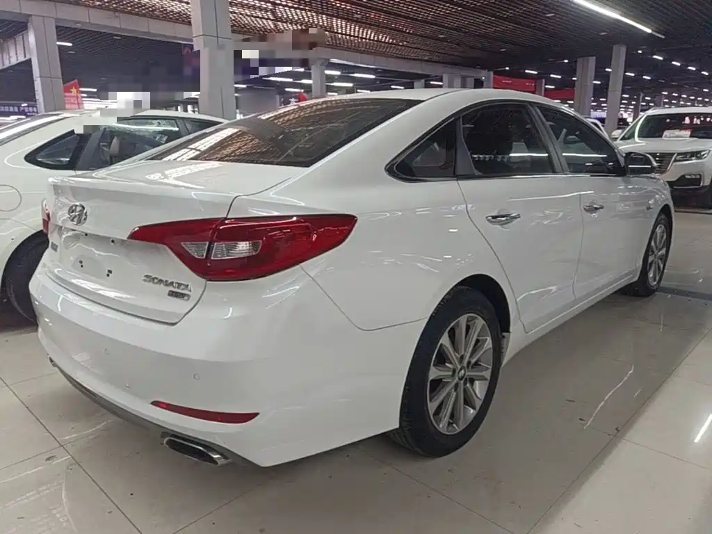 Hyundai Sonata — миниатюра 7