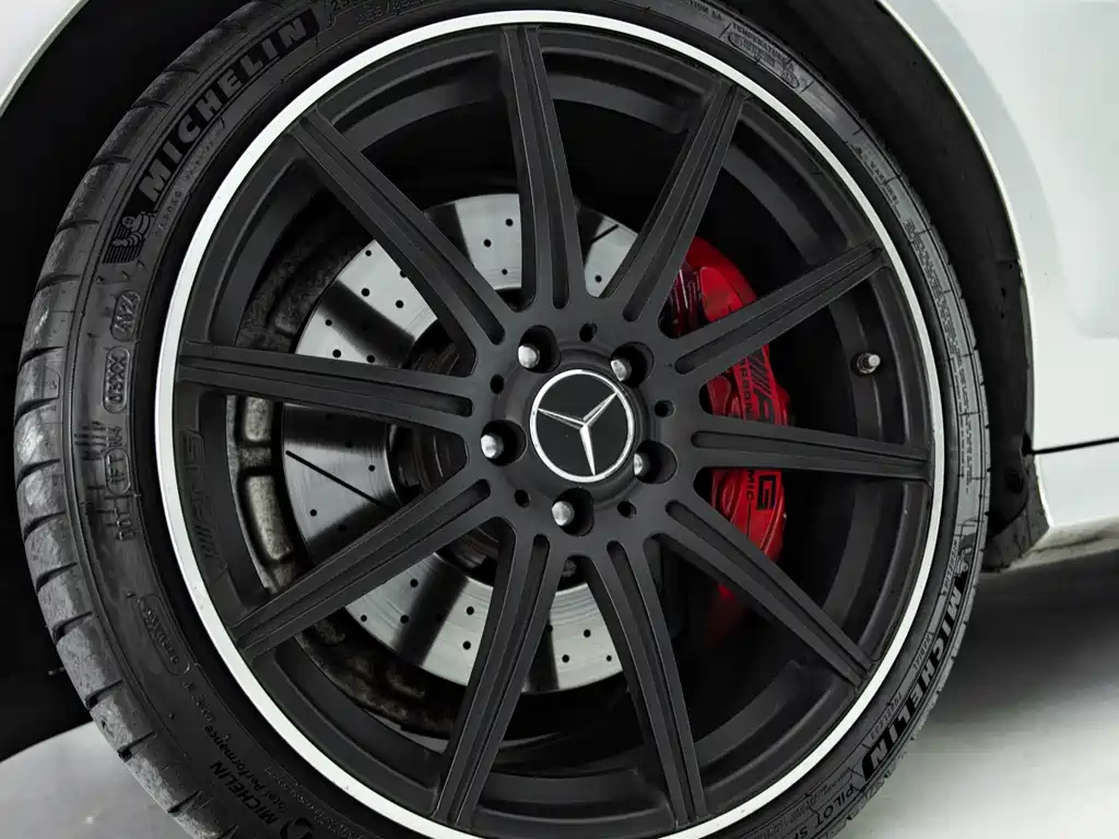 Mercedes-Benz CLS AMG — миниатюра 13