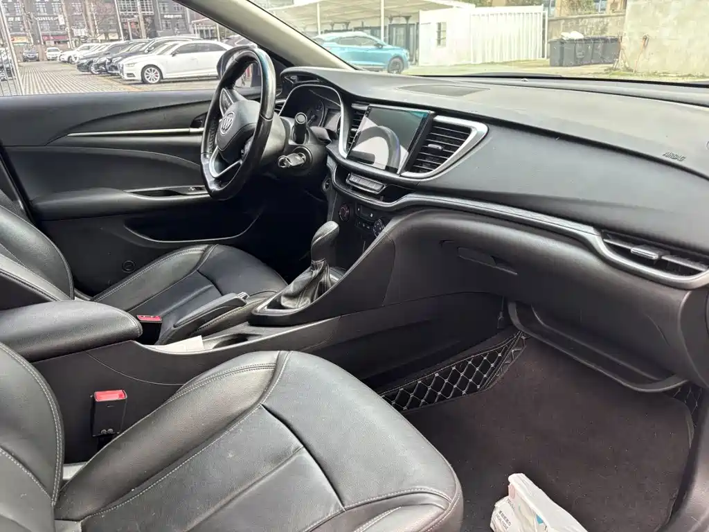 Buick Excelle — миниатюра 4