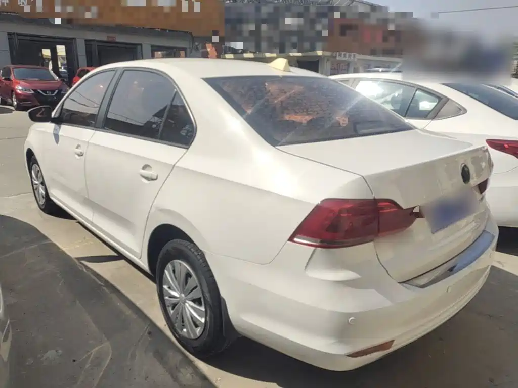 Volkswagen Santana — миниатюра 5