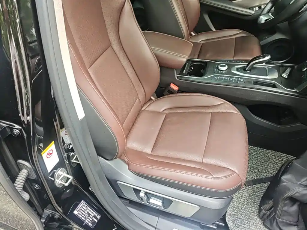 Wey Wey VV6 — миниатюра 25