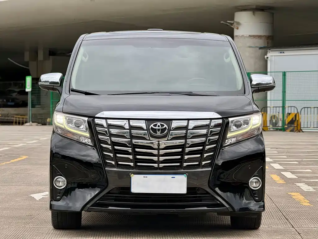Toyota Alphard 2018 3.5L Luxury