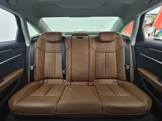 Audi A6L — миниатюра 18