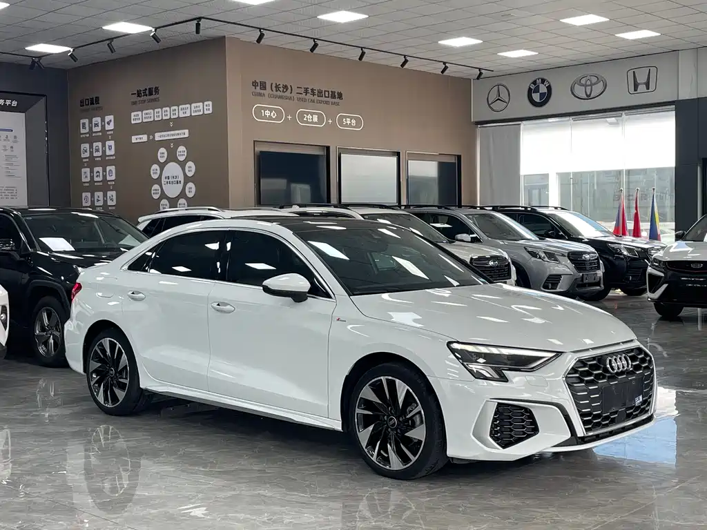 Audi A3 2023 A3L Limousine 35 TFSI Fashion Sport