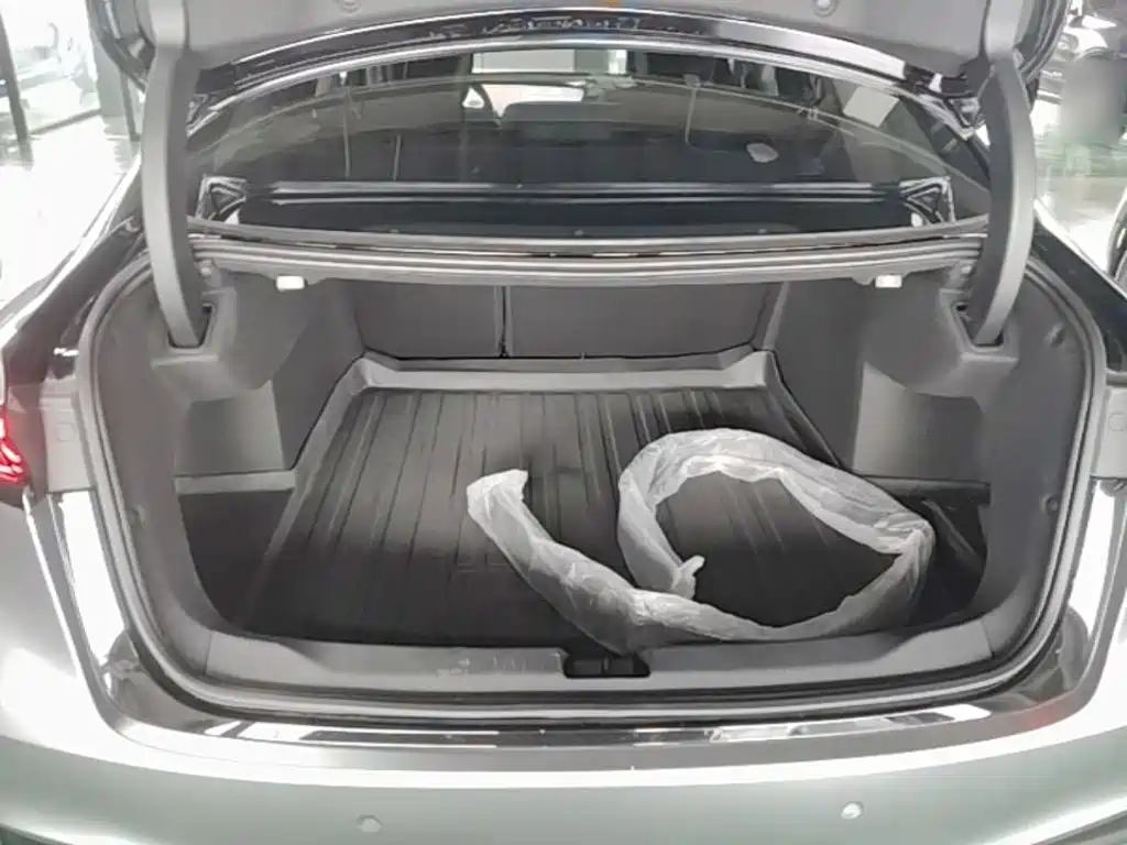 Buick LaCrosse — миниатюра 19